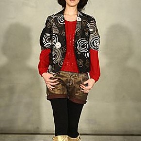 國內設計師張偉珊首次出擊 大手筆重金打造09年秋冬時尚發表處女秀